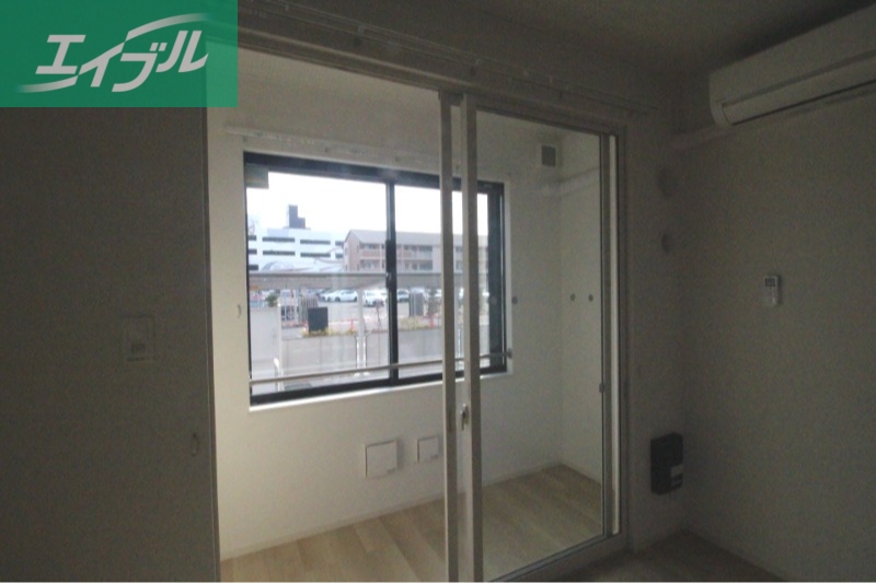 バルコニー　インナーバルコニー