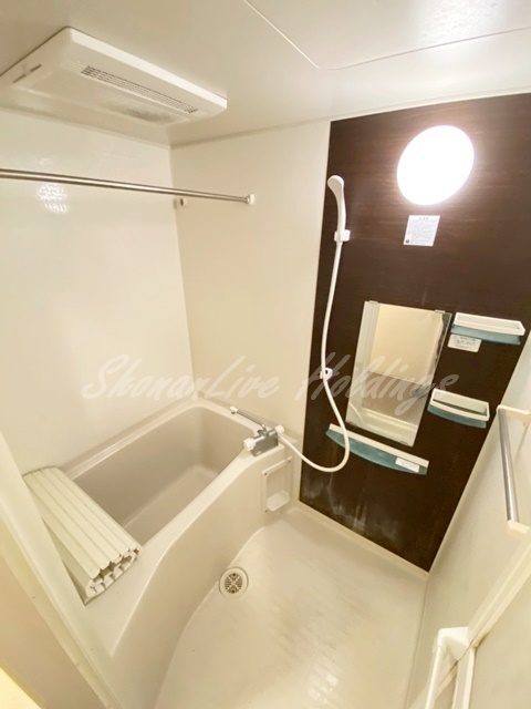 バス・シャワールーム　浴室乾燥もあり女性の方も安心♪