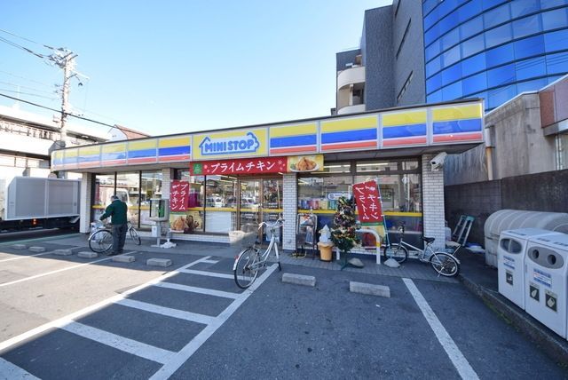 コンビニ　ミニストップ大成町店（コンビニ）まで678m