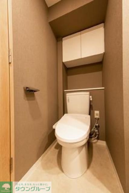 トイレ　※写真は同タイプ住戸です。