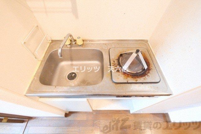 キッチン　下駄箱