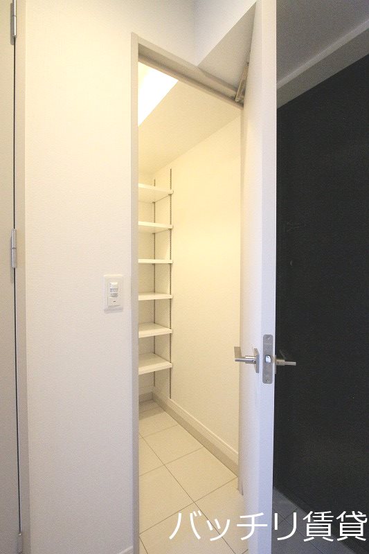 その他設備　別号室タイプの為、現状を優先致します。