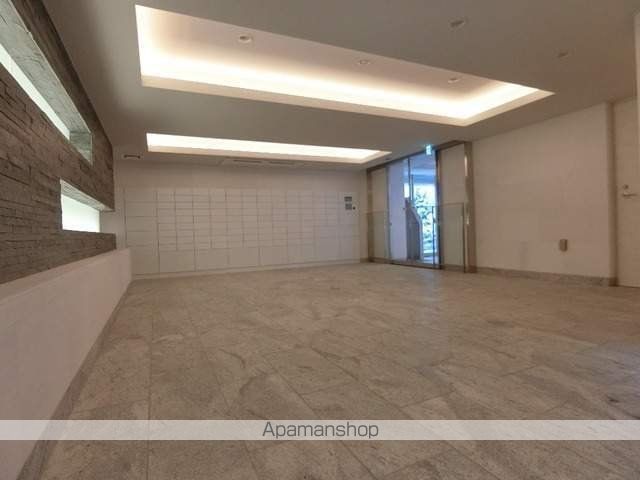 ロビー　ロビー