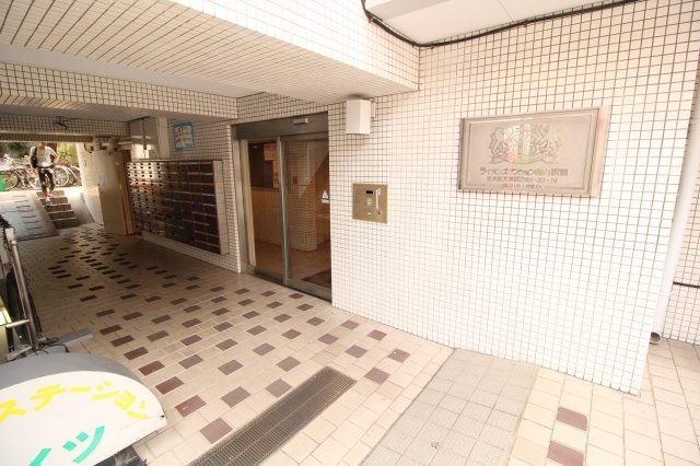 エントランス　ライオンズマンション白山駅前　文京区白山１丁目