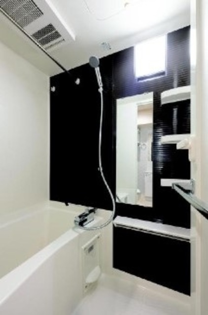 バス・シャワールーム　バスルーム