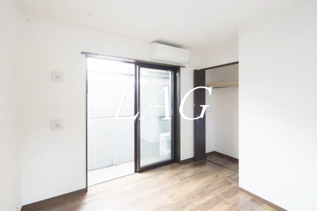 居室・リビング　洋室のお部屋です。