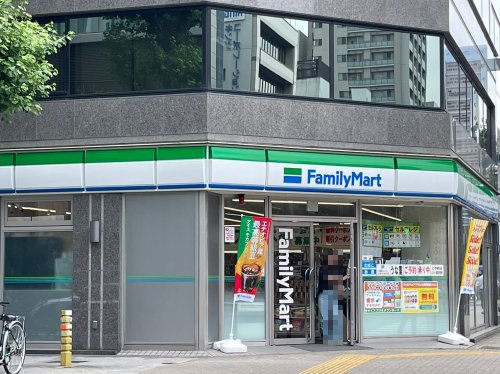 コンビニ　ファミリーマート 魚の棚通店（コンビニ）まで276m