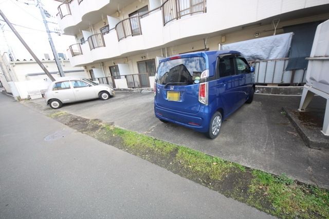 駐車場　★見学希望等はタウンハウジング中央林間店までお気軽に♪★