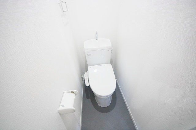 トイレ　★見学希望等はタウンハウジング中央林間店までお気軽に♪★