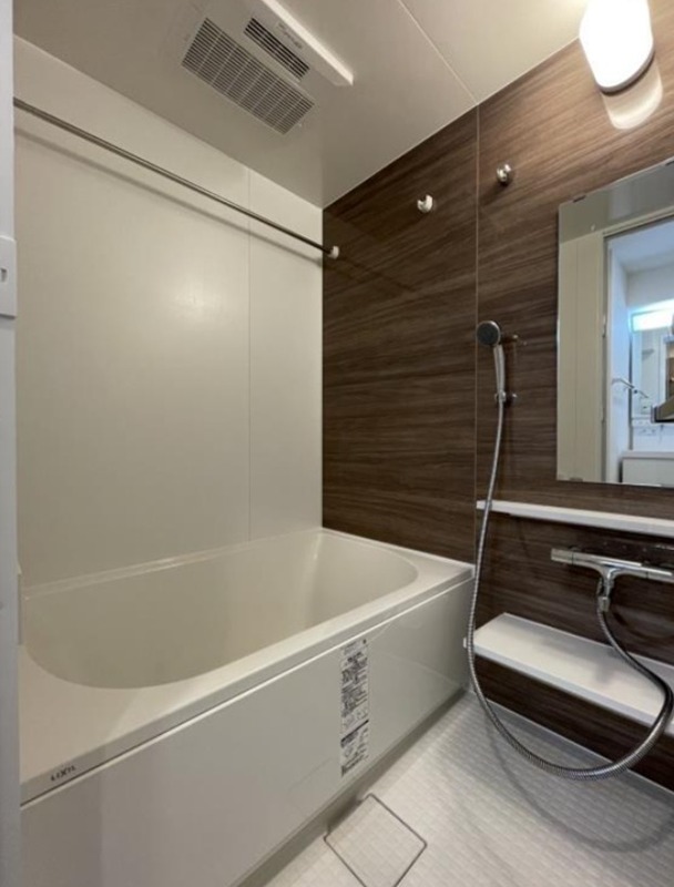 バス・シャワールーム　浴室乾燥・暖房付き