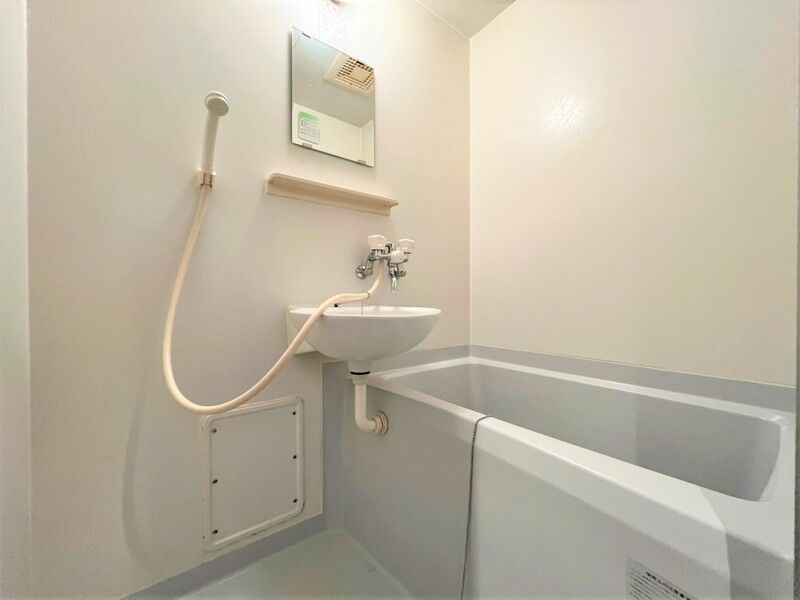 バス・シャワールーム　同物件別室写真