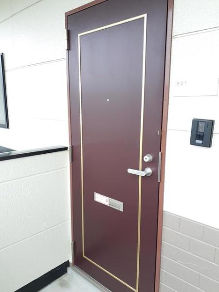 玄関　※現況優先となります。