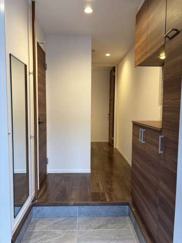 玄関　同物件別室