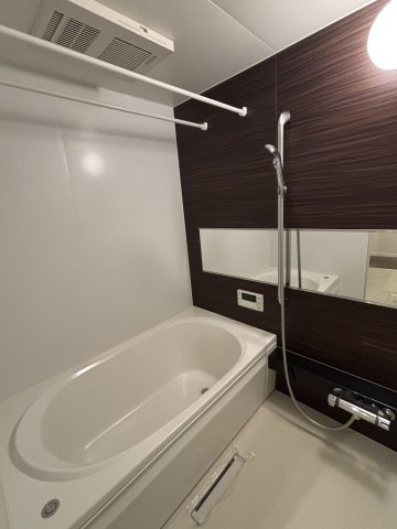 バス・シャワールーム　同物件別室