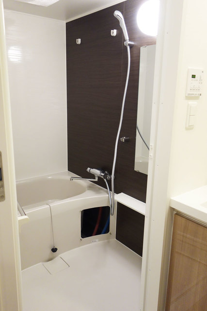 バス・シャワールーム　※写真は同タイプ住戸です。