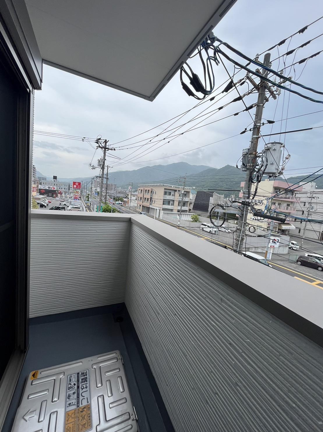 バルコニー　風通しの良いバルコニー♪