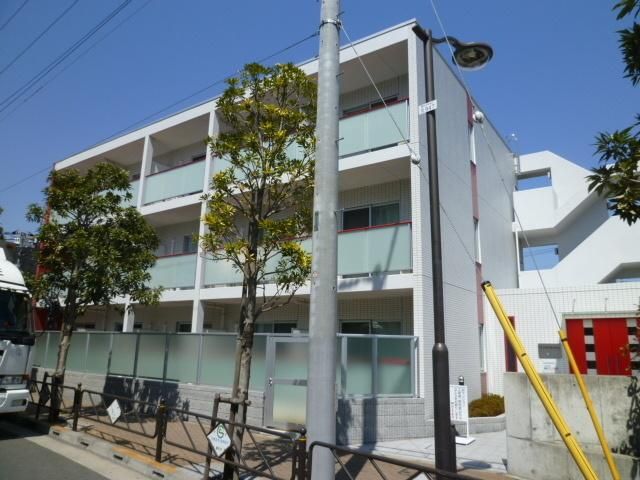 建物外観　★京王線国領駅徒歩２分・買い物・生活便利です★