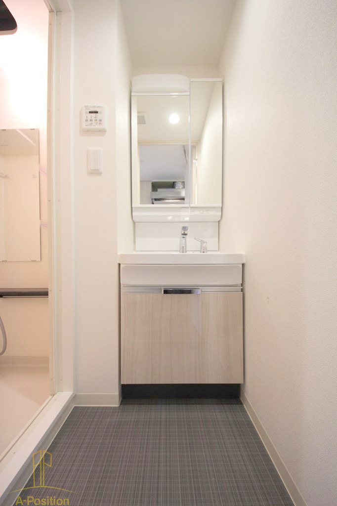 洗面設備　プレサンス大阪同心メゾヴィータ