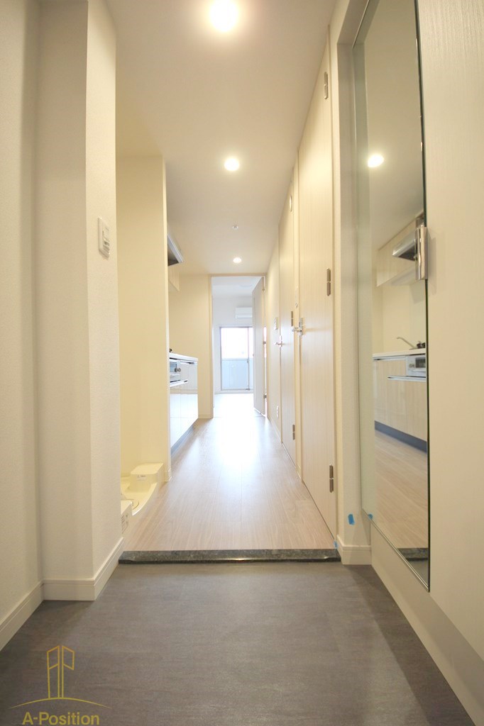 玄関　プレサンス大阪同心メゾヴィータ