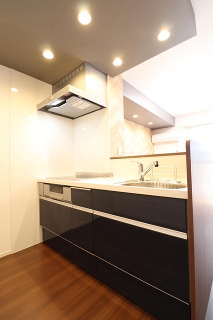 キッチン　１０２　キッチン