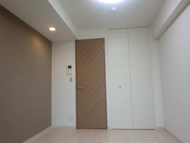 居室・リビング　室内