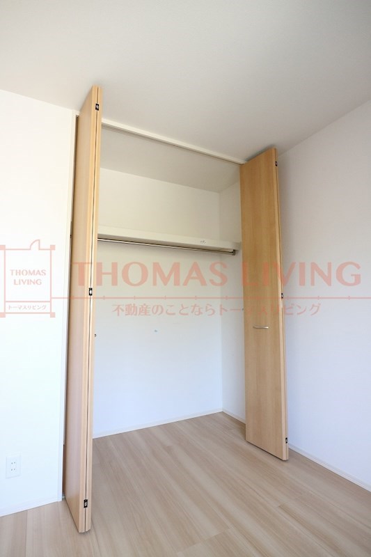 収納　写真は別号室です。