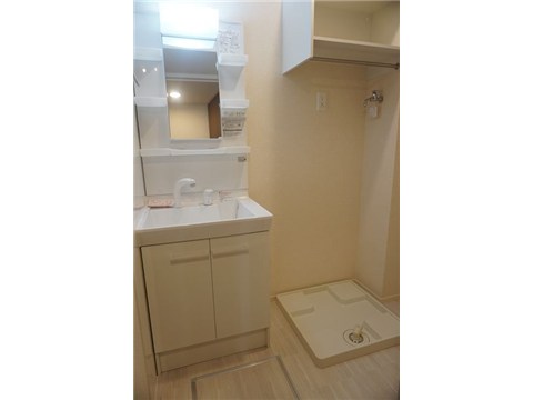 洗面設備　洗面室