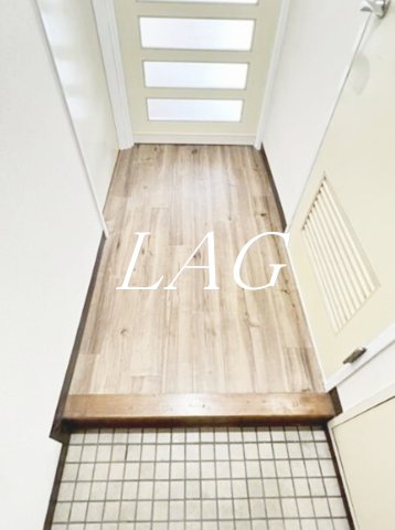 玄関　玄関です。