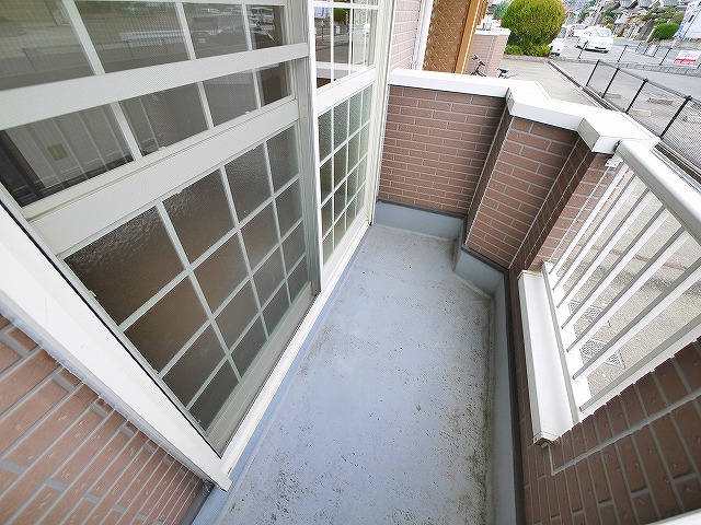 バルコニー　バルコニーがあります