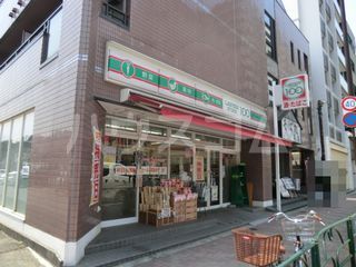 コンビニ　ローソンストア１００　亀有南口（コンビニ）まで653m