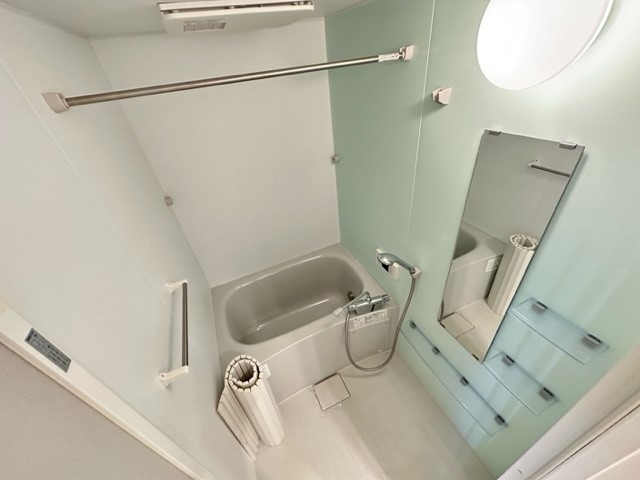 バス・シャワールーム　別部屋参考写真です