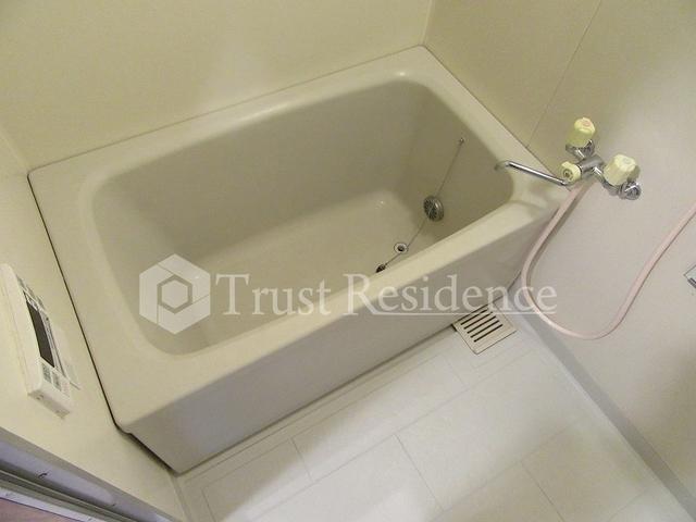 バス・シャワールーム　追い炊き付き風呂