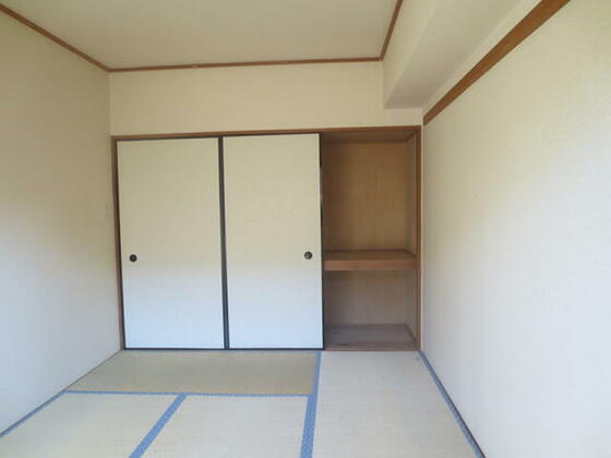 収納　※別部屋参考写真