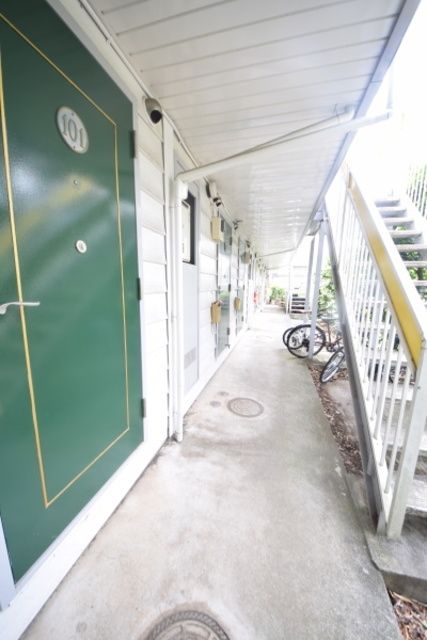 エントランス　★玄関前★