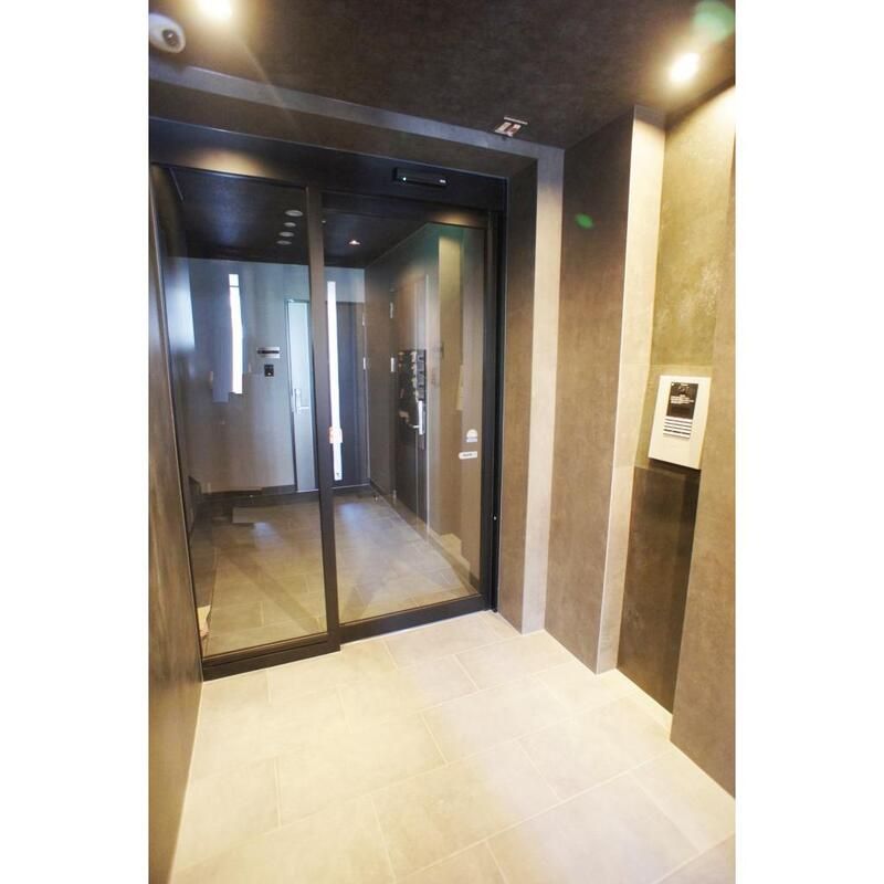 エントランス　☆安心のオートロック付き☆