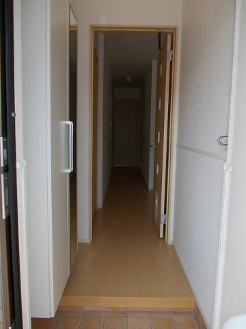 玄関　きれいな玄関です
