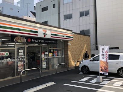 コンビニ　セブンイレブン 名古屋今池駅南店（コンビニ）まで208m