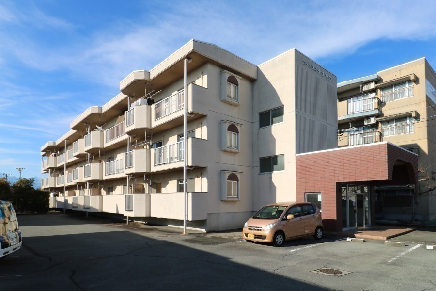 建物外観　日当たり良好