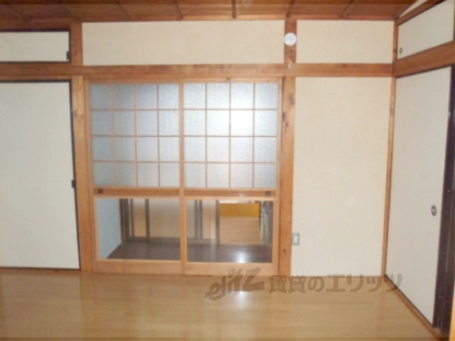 居室・リビング　洋室