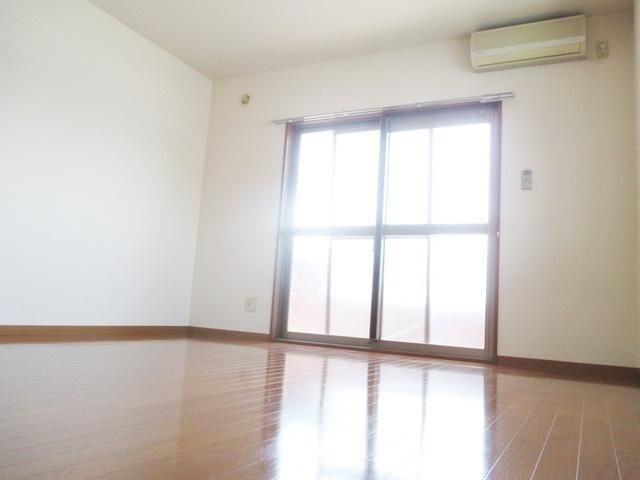 その他部屋・スペース　★8.7帖のフローリングのお部屋です★