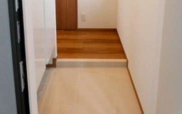 玄関　ゆったりとした玄関です