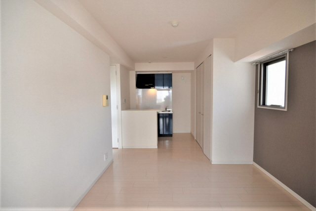 居室・リビング　この写真は同マンションの他のお部屋のものです