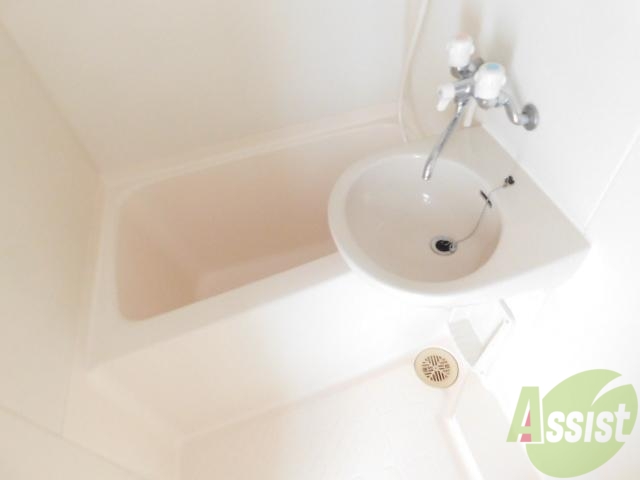 バス・シャワールーム　洗面付のお風呂