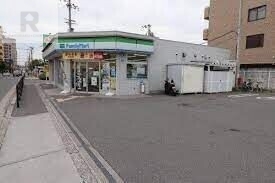 コンビニ　ファミリーマート鶴見今津北店（コンビニ）まで458m