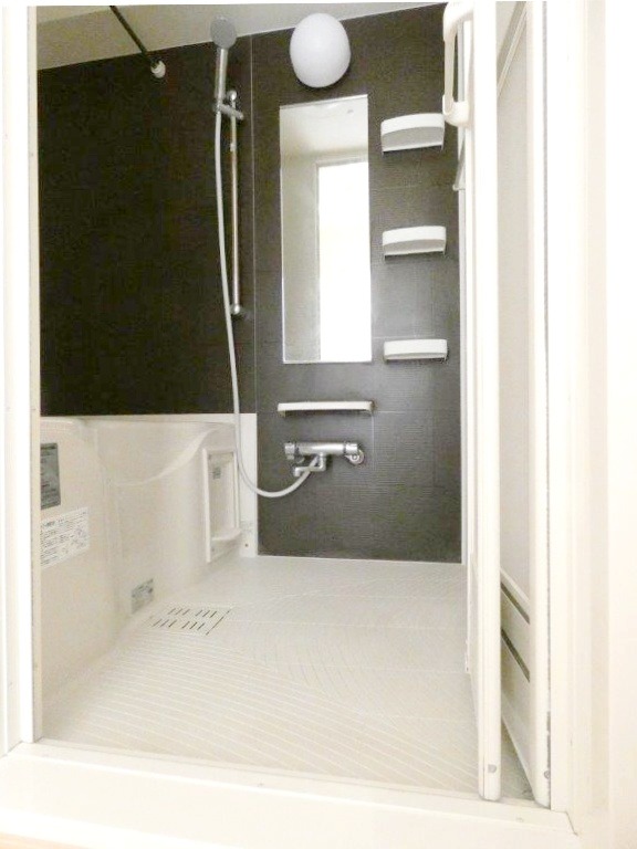 バス・シャワールーム　図面と現状に相違がある場合には現状を優先