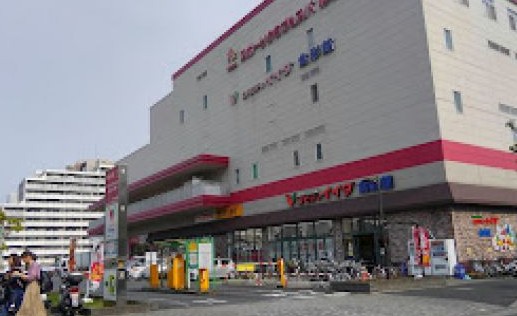 スーパー　コモディイイダ食彩館亀戸店（スーパー）まで241m