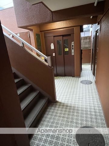 ロビー　ロビー