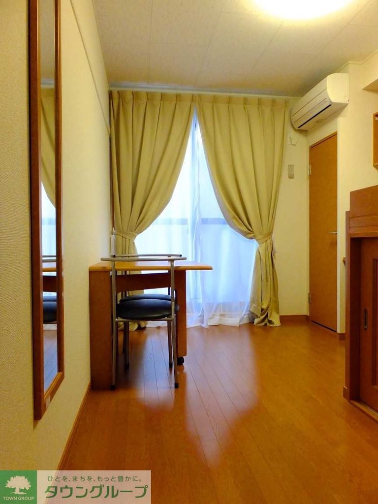 その他部屋・スペース　2Fは絨毯です