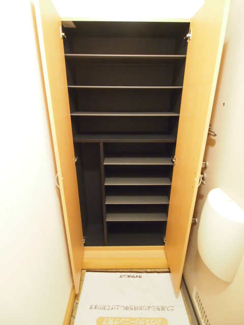 その他設備　シューズボックス　※別部屋参考