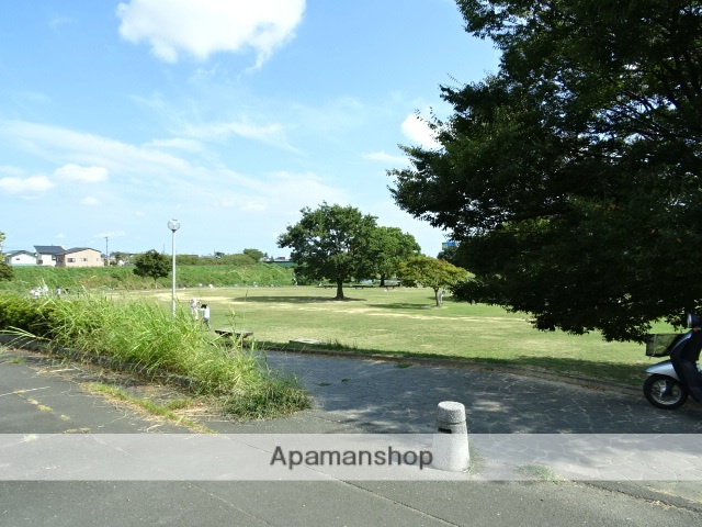 公園　みずべの公園（公園）まで873m